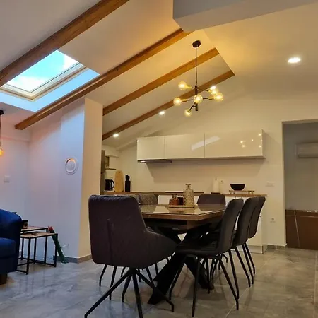 Apartment Petra *