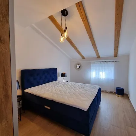 Apartment Petra