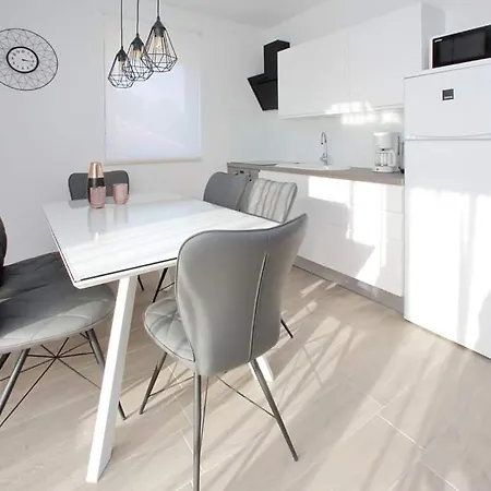 Apartamento Petra *