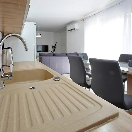 Apartamento Petra Bibinje